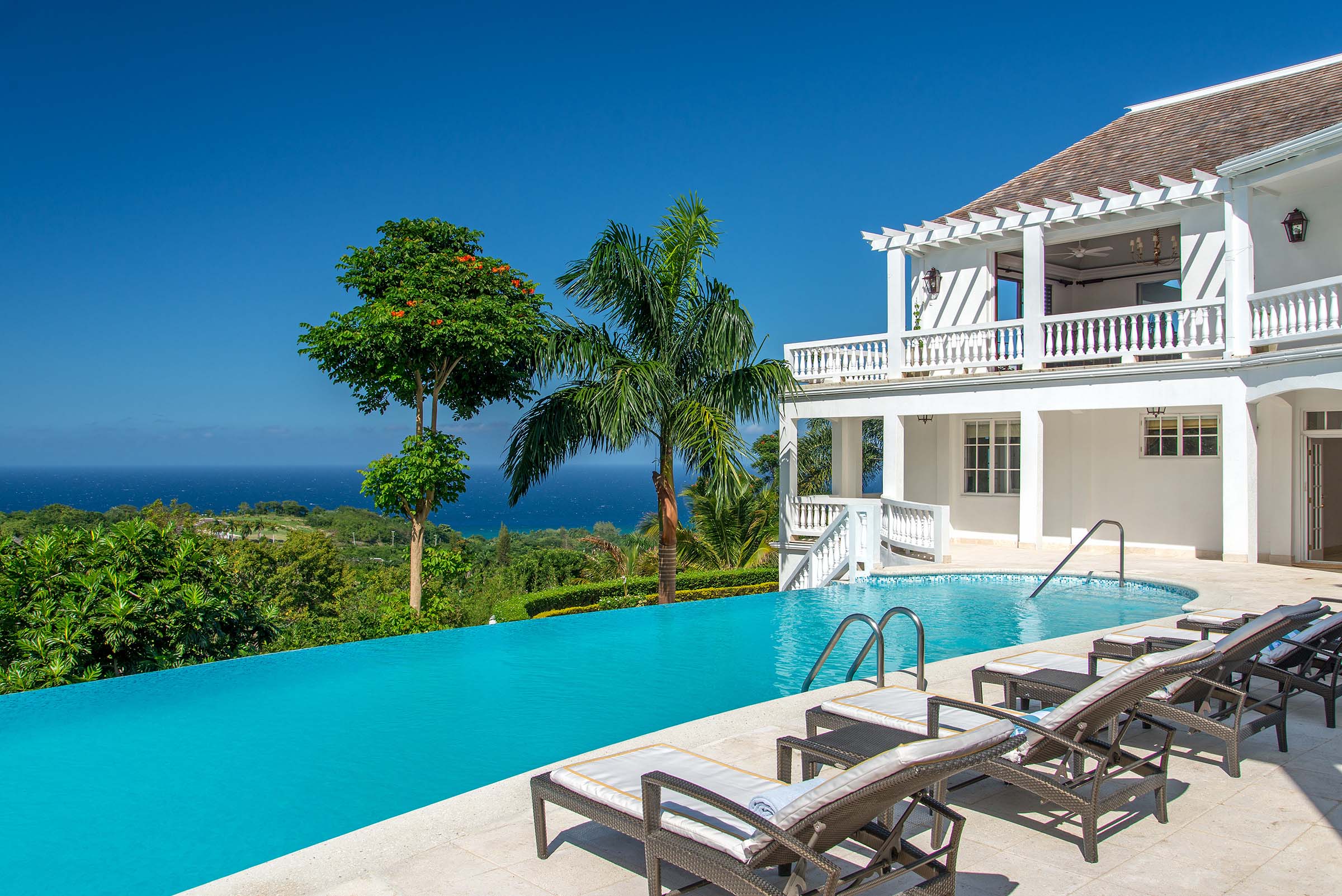 Villa Amana Luxury Villas & Private Tours