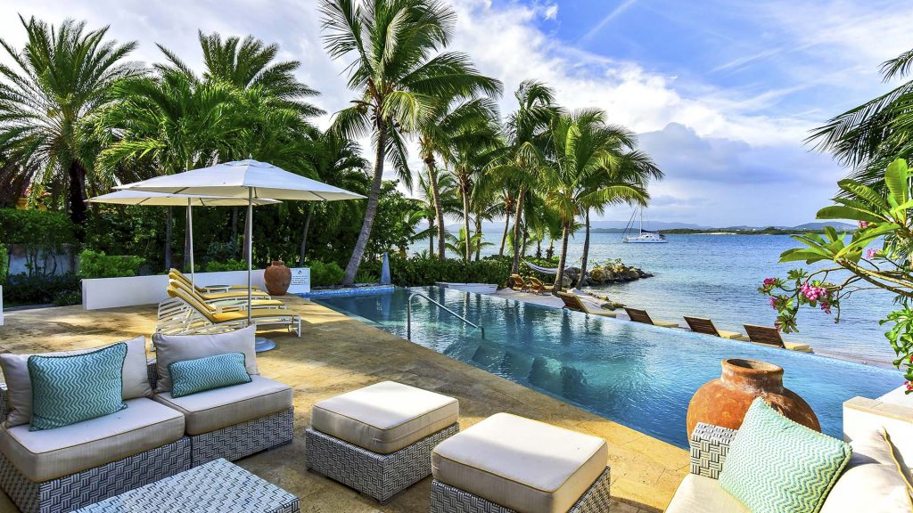 Sandy Cove Luxury Villas & Private Tours