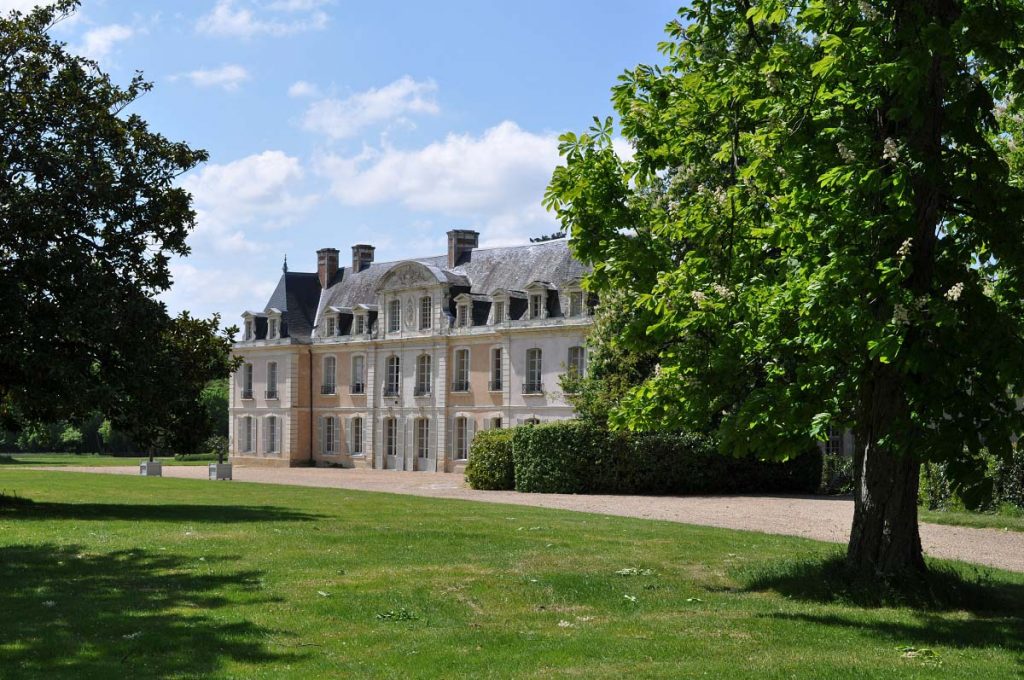 Chateau d'Anjou Luxury Villas & Private Tours