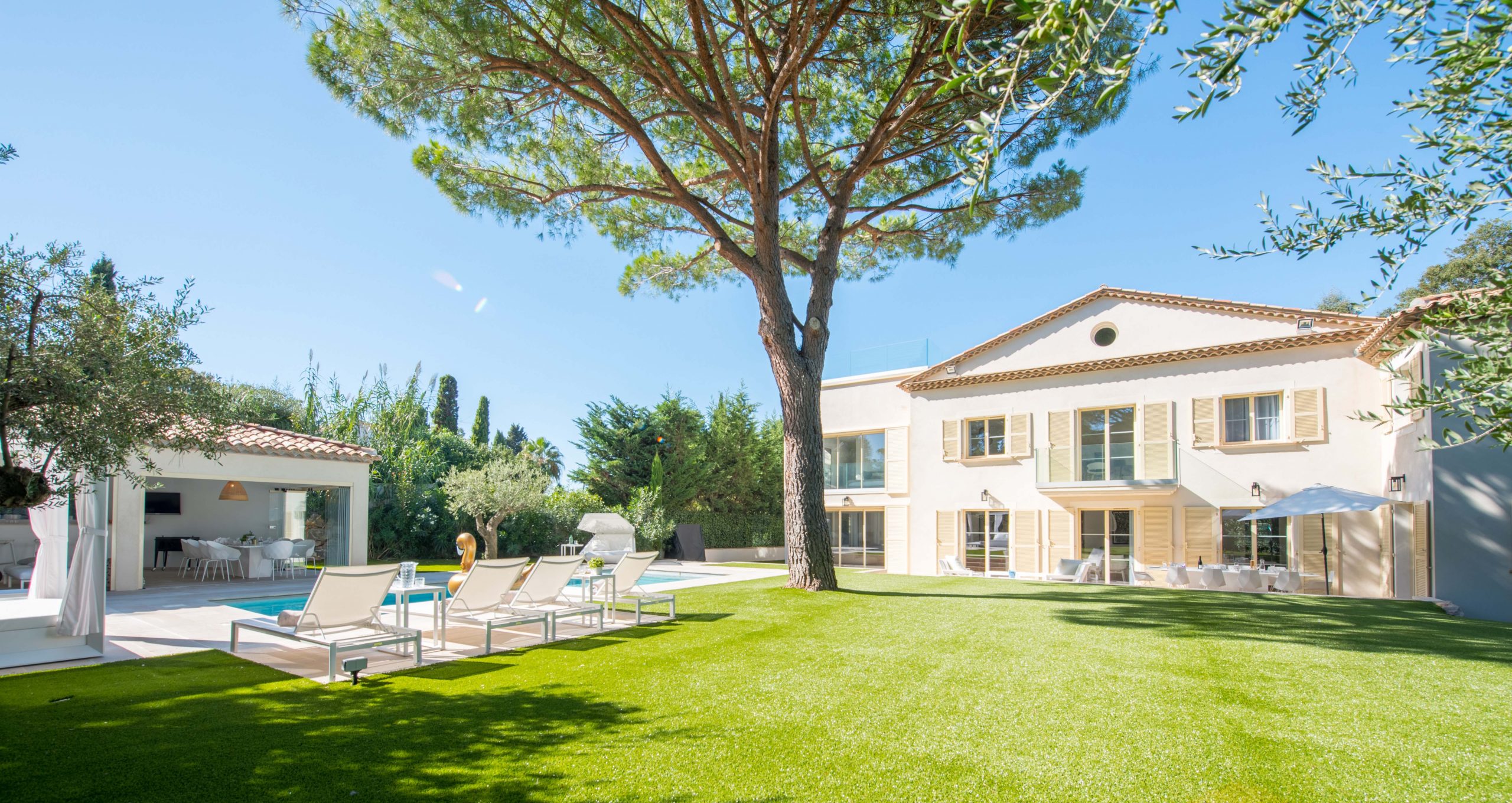 Villa Edouard - Luxury Villas & Private Tours